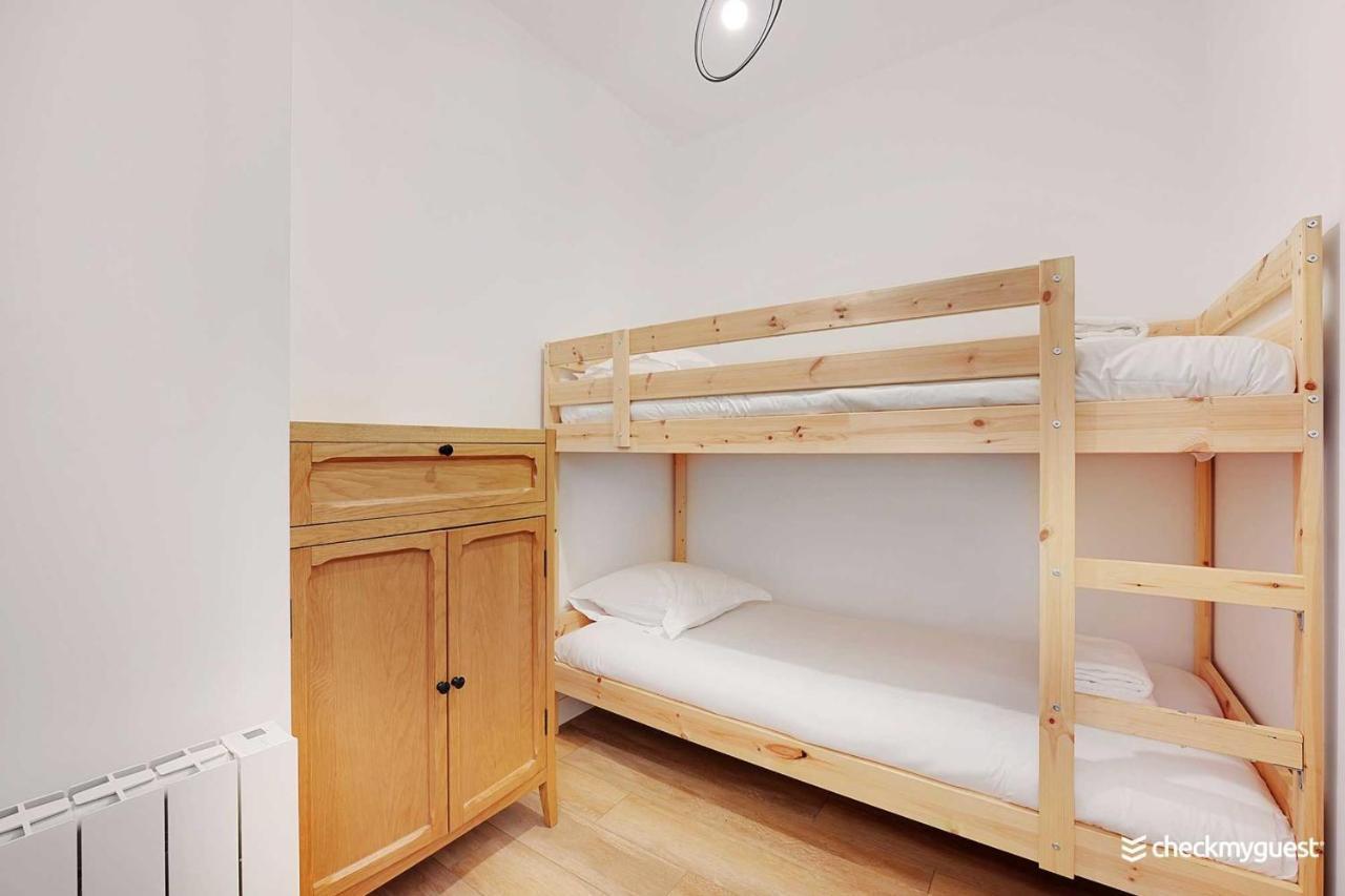 Modern Apartment - 2Br-6P- Oberkampf-Republique パリ エクステリア 写真